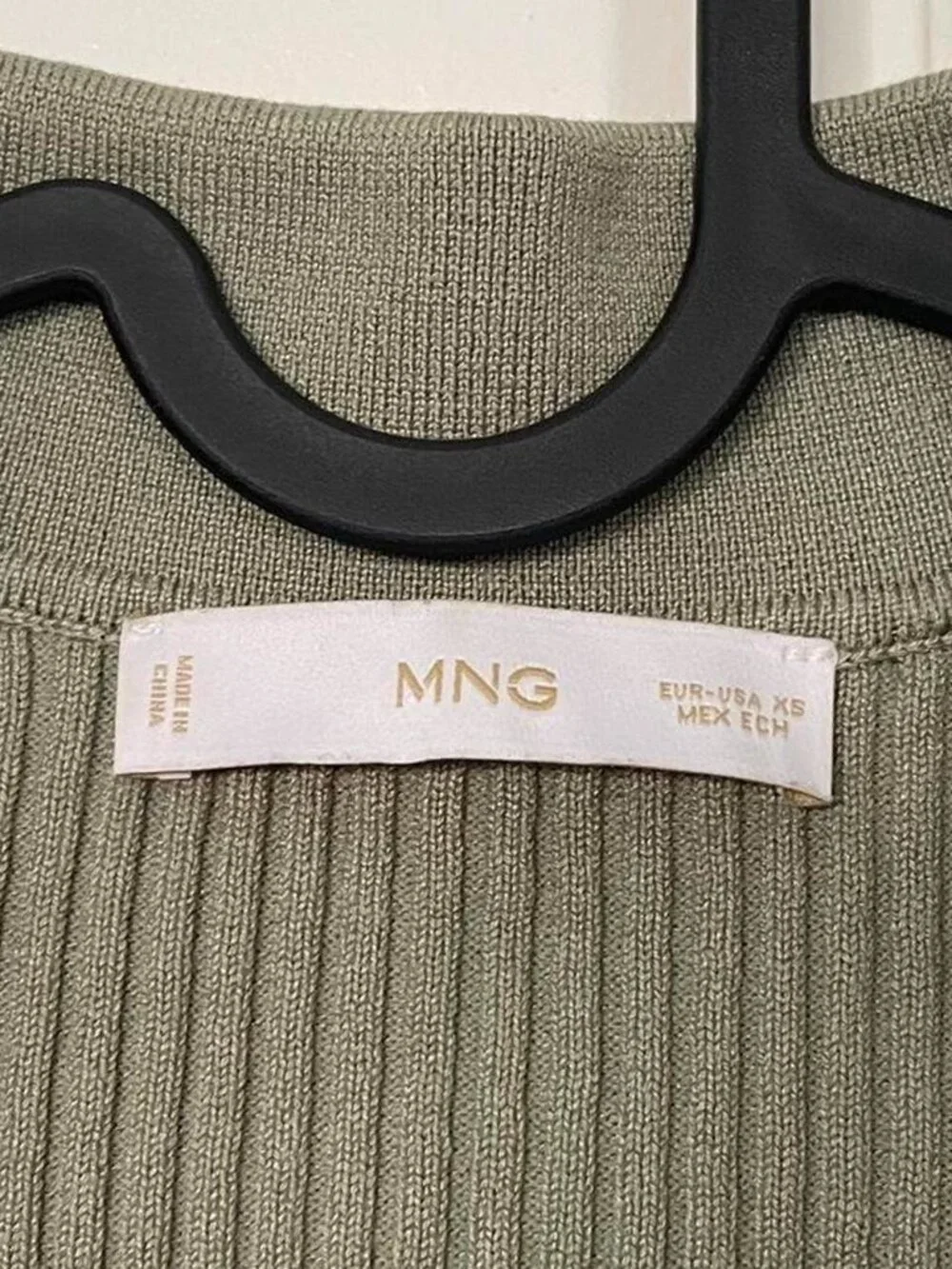 Mango (MNG) Ribbed Collared Tank - Picture 4 of 4